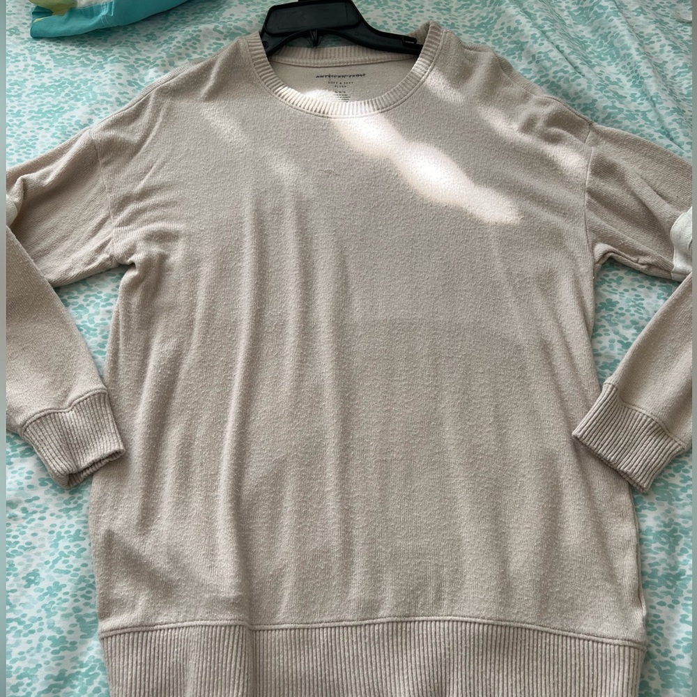 American Eagle women’s sweatshirt size M